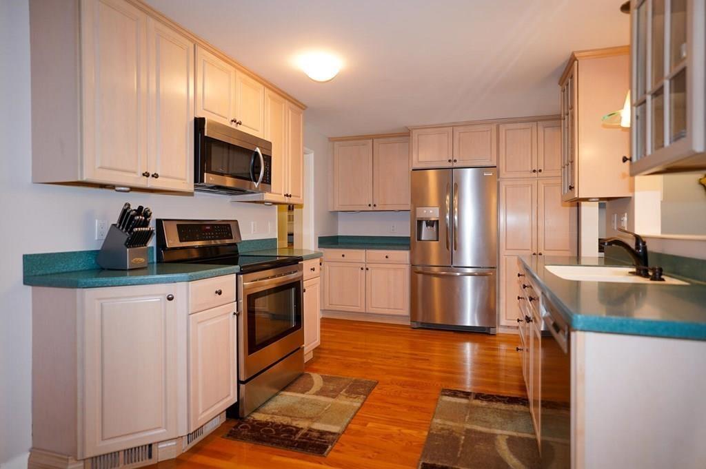 21 Henley Road Acton, MA 01720 - Photo 10 of 24 Gallery Image 10