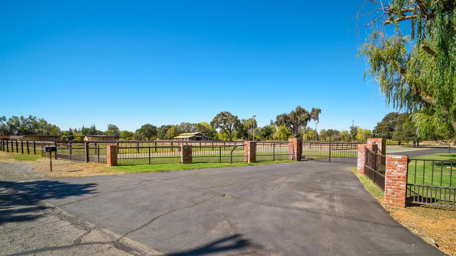8720 Tavernor Road Wilton, CA 95693 - Photo 4 of 70