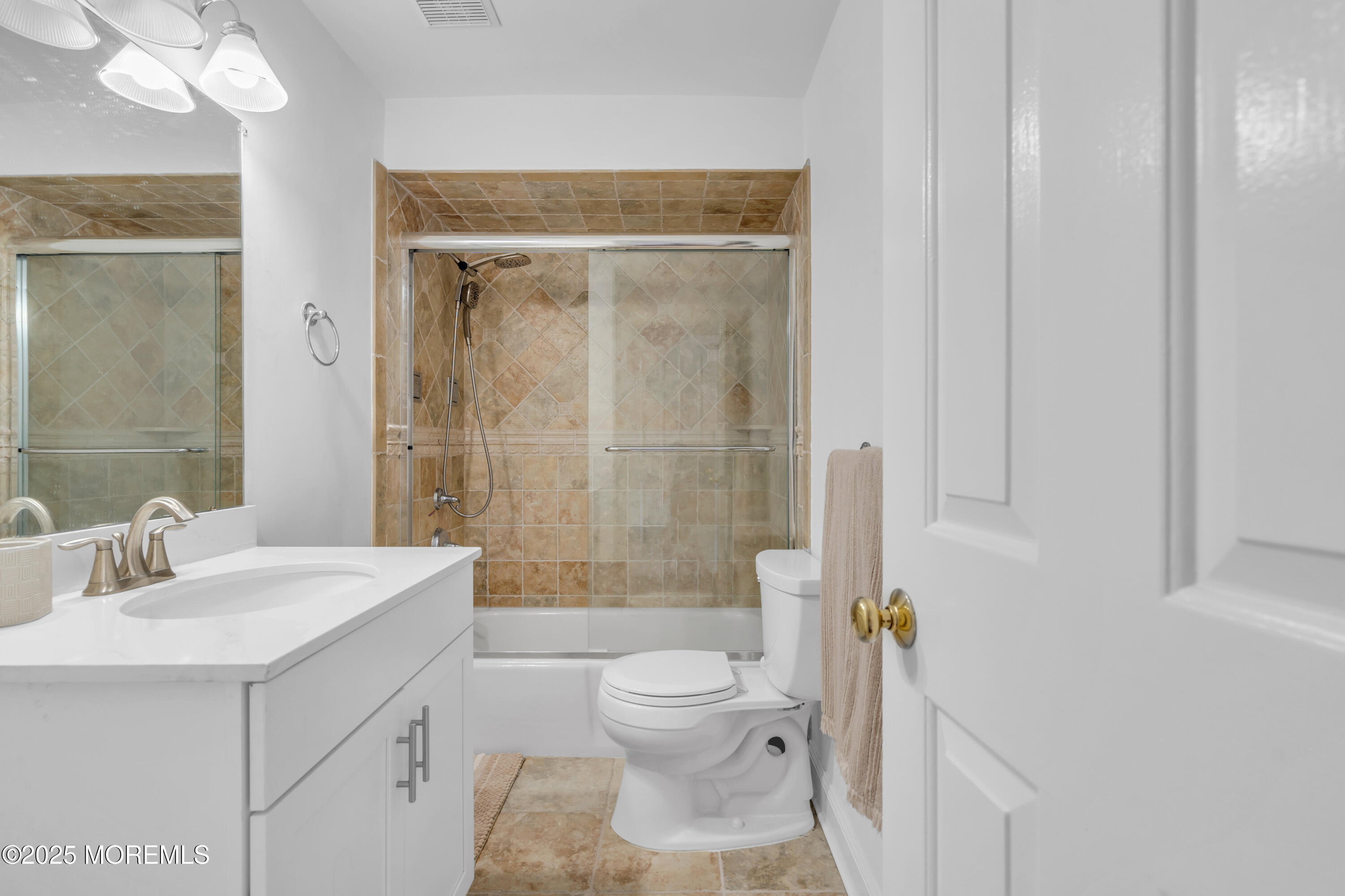 165 Riddle Avenue, Unit 9 Long Branch, NJ 07740 - Photo 32 of 41 057_dsc09301_223