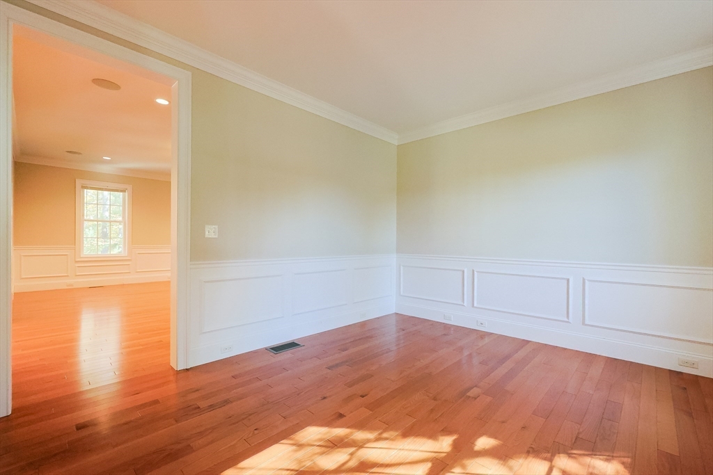 10 Silver Fox Road Norfolk, MA 02056 - Photo 21 of 42