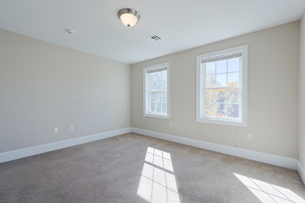 10 Silver Fox Road Norfolk, MA 02056 - Photo 27 of 42