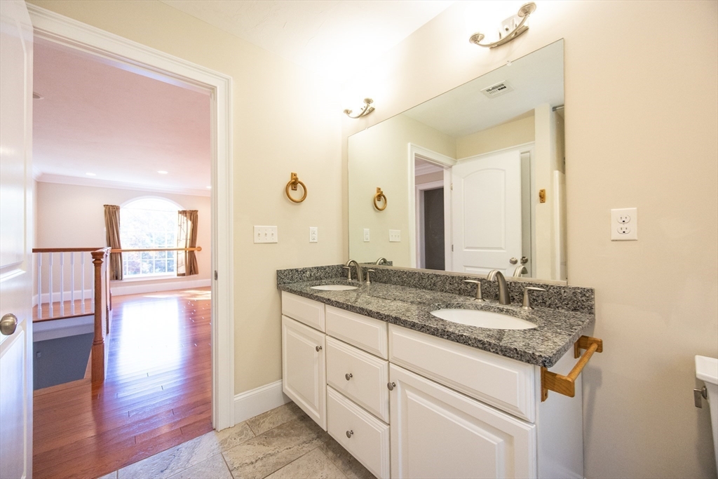 10 Silver Fox Road Norfolk, MA 02056 - Photo 32 of 42