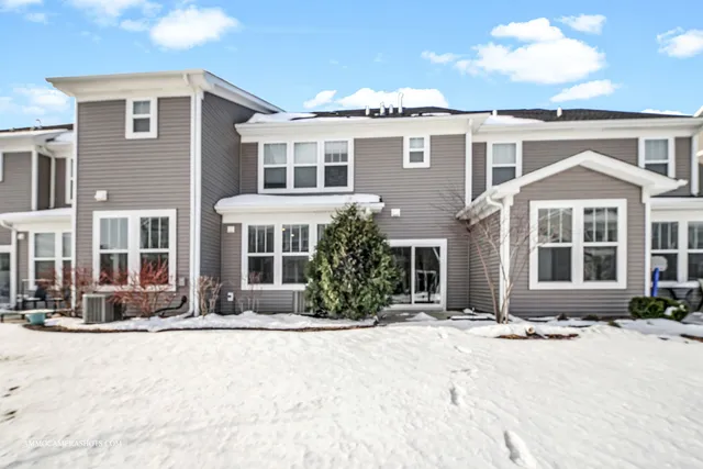 $485,000 | 534 Watercress Drive, Aurora, IL 60504