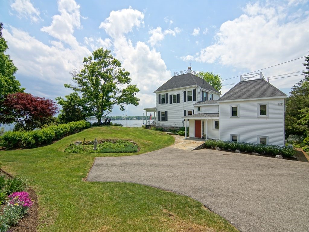 41 Bowen Road Kittery, ME 03904 - Photo 7 of 36 Gallery Image 7