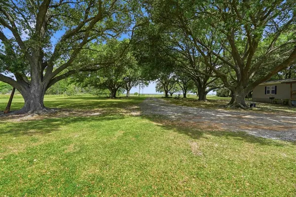 $200,000 | 12175 Pine Island Highway, Welsh, LA 70591