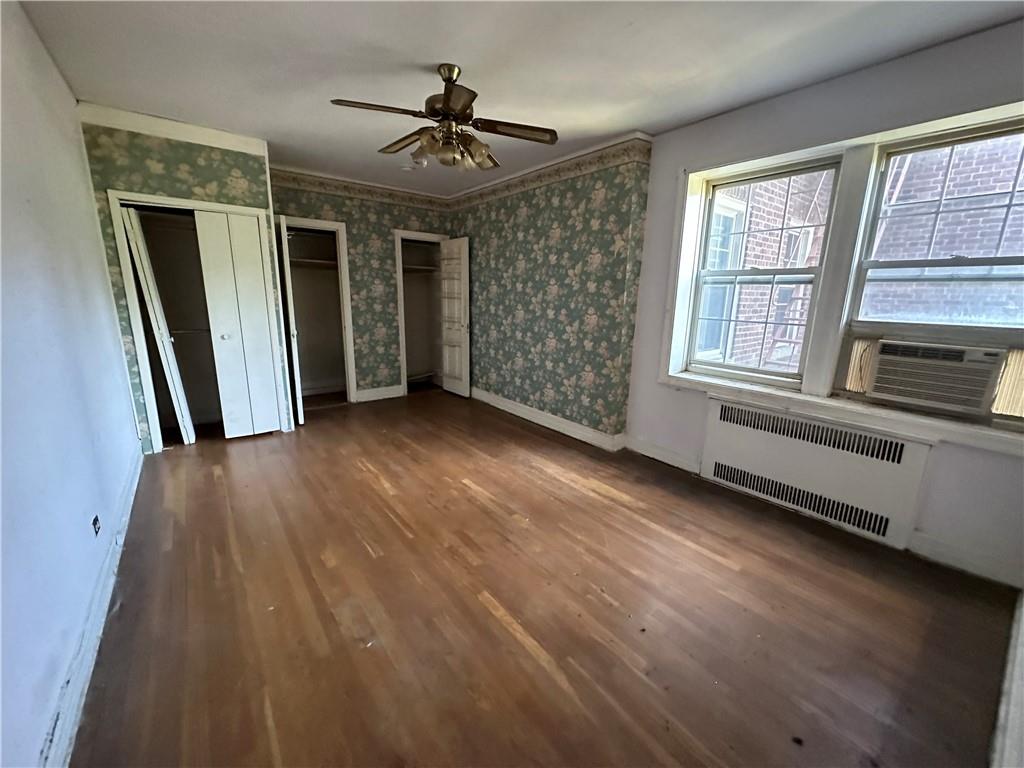 175-06 Devonshire Road, Unit 4C Queens, NY 11432 - Photo 4 of 8 Main Bedroom