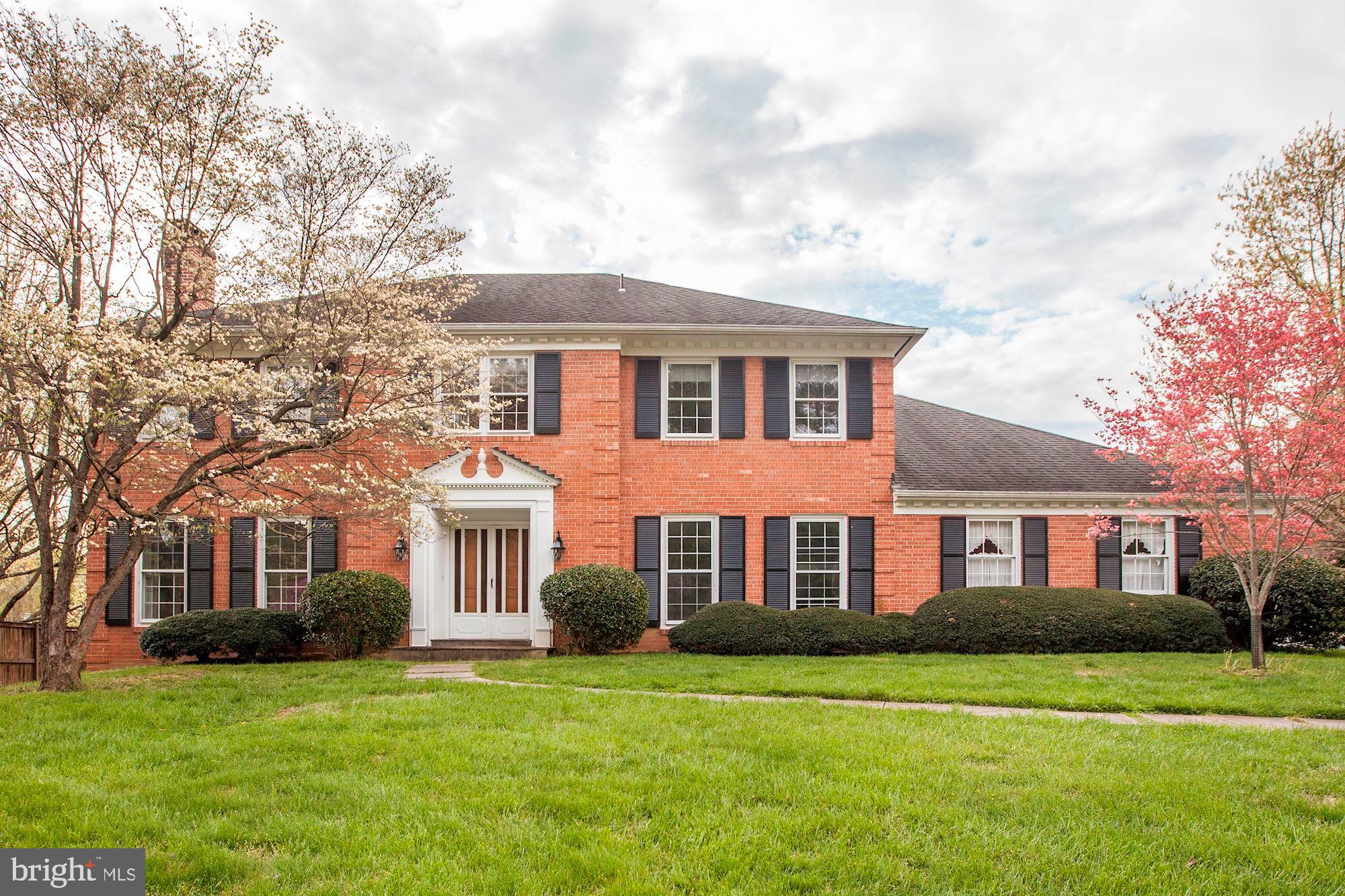10031 Kendale Road Potomac, MD 20854 - Photo 2 of 52 Gallery Image 2