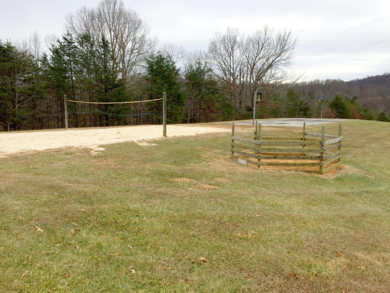 1336 Simmons Mill Road Thaxton, VA 24174 - Photo 37 of 59 IMG_3193