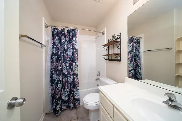 $1,895 | 4710 Shane Creek Lane, Spring, TX 77388