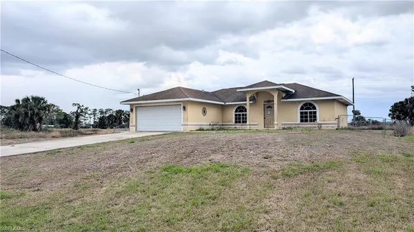 $210,000 | 3017 South Balsam Circle, LaBelle, FL 33935