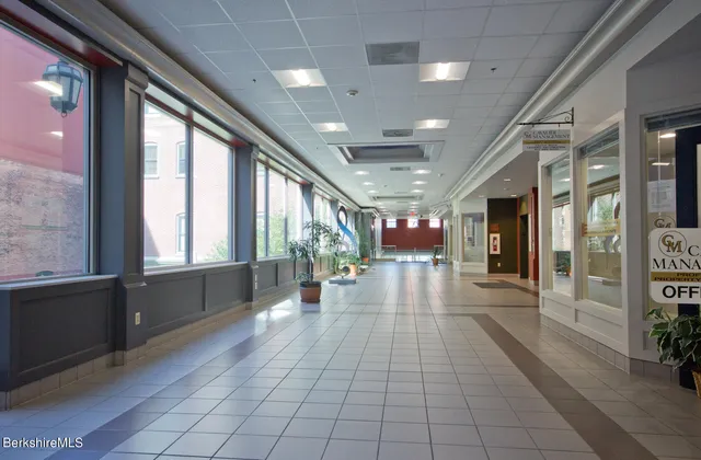 $16 | 75 North Street, Pittsfield, MA 01201