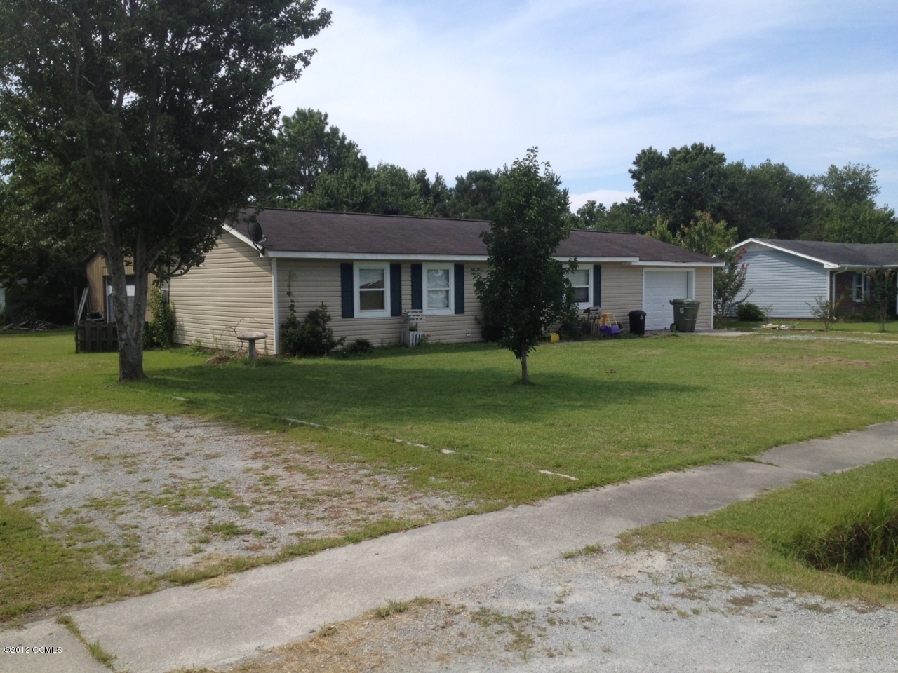 136 Bayberry Road Newport, NC 28570 - Photo 1 of 5 Street View