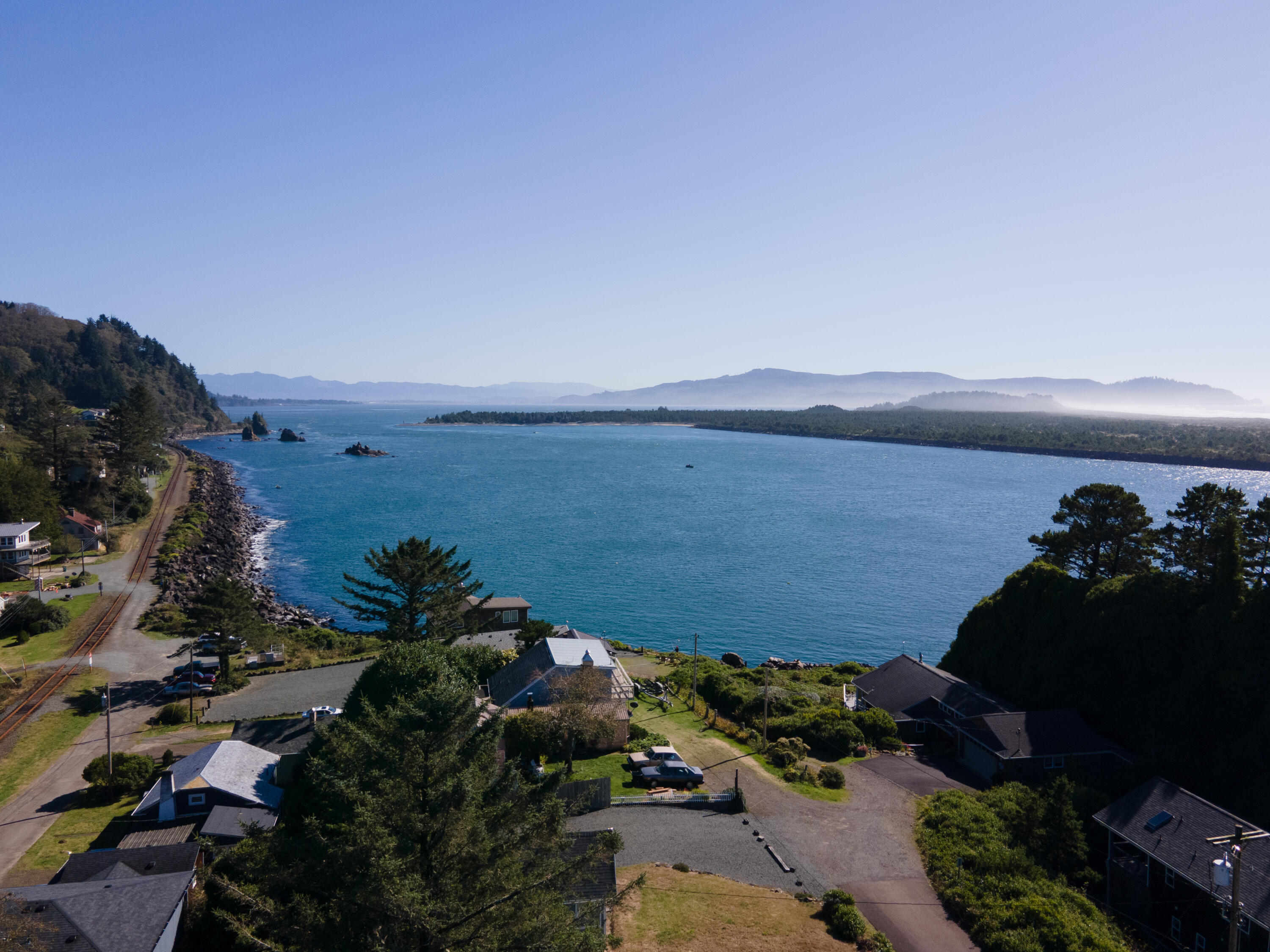 7330 Alderbrook Road Tillamook, OR 97141 - Photo 22 of 30 BARVIEW JETTY