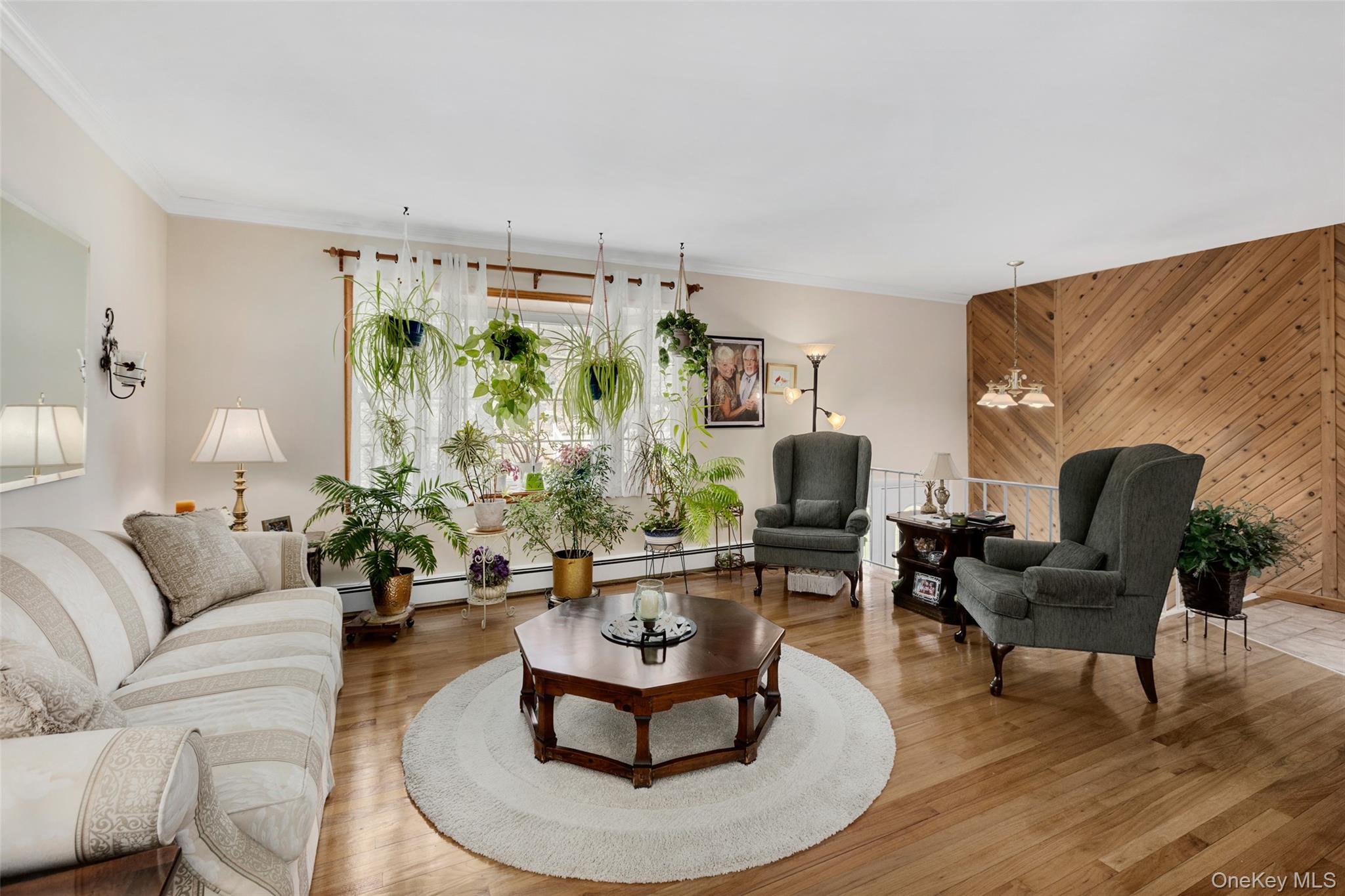 37 Tanager Road Mahopac, NY 10541 - Photo 2 of 46