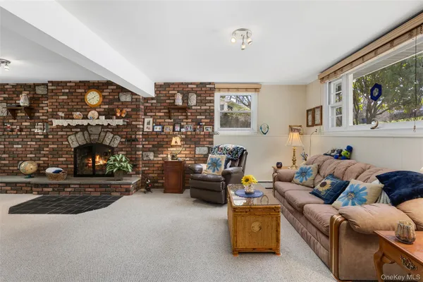 $625,000 | 37 Tanager Road, Mahopac, NY 10541