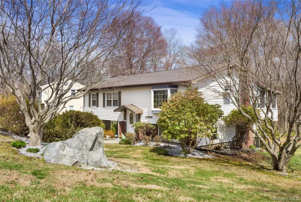 $625,000 | 37 Tanager Road, Mahopac, NY 10541