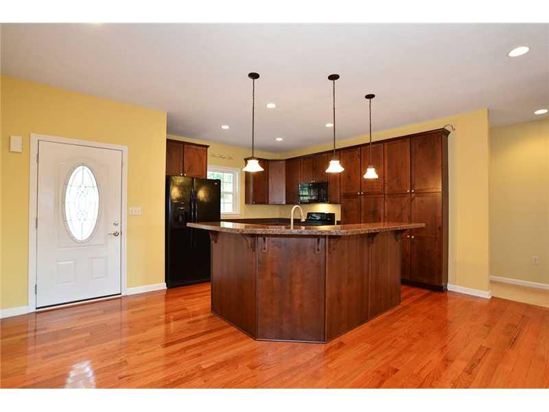 10425 Meinert Road Wexford, PA 15090 - Photo 2 of 20 Entry/Foyer.