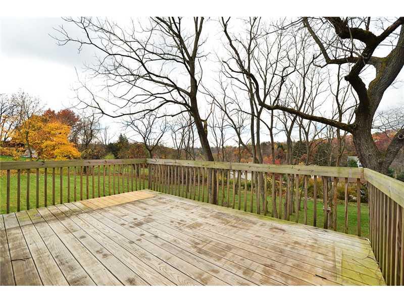 10425 Meinert Road Wexford, PA 15090 - Photo 16 of 20 Patio/Deck.