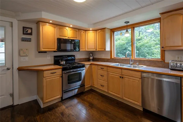 $395,000 | 200 Wyoming Street, Warsaw, NY 14569