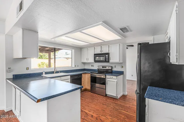 $450,000 | 3408 West Topeka Drive, Phoenix, AZ 85027