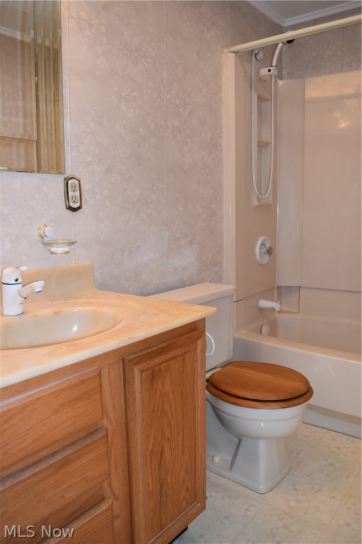11010 Auburn Road Chardon, OH 44024 - Photo 15 of 22 Gallery Image 15