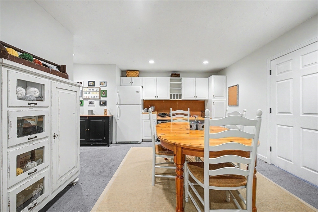 13 Hearthstone Road Hopkinton, MA 01748 - Photo 30 of 36