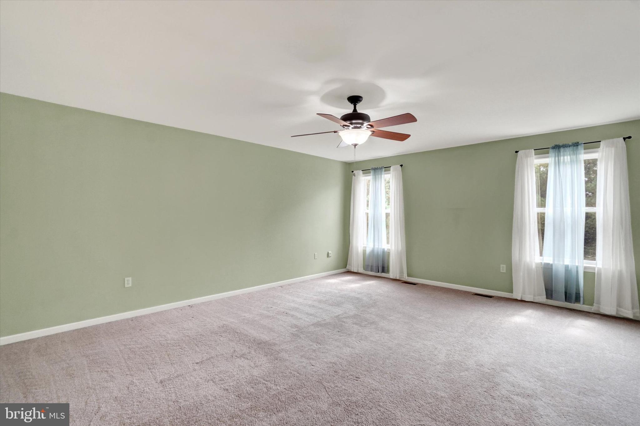 369 Sunbury Way Red Lion, PA 17356 - Photo 12 of 26 Primary Bedroom Suite