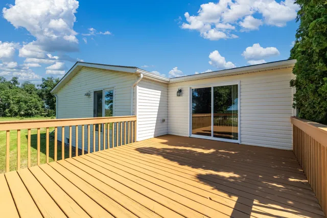 $299,000 | 755 240th Avenue Southwest, Appleton, MN 56208