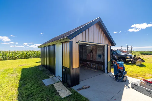 $299,000 | 755 240th Avenue Southwest, Appleton, MN 56208