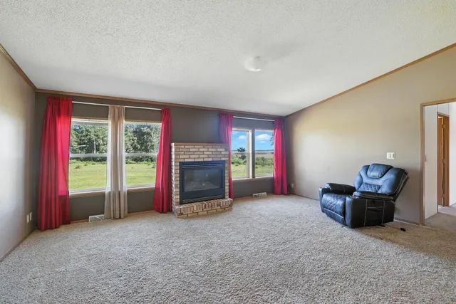 $299,000 | 755 240th Avenue Southwest, Appleton, MN 56208