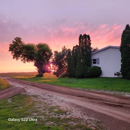 $259,900 | 755 240th Avenue Southwest, Appleton, MN 56208