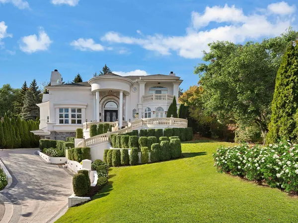 $3,999,999 | 355 Flagg Court, Hinsdale, IL 60521