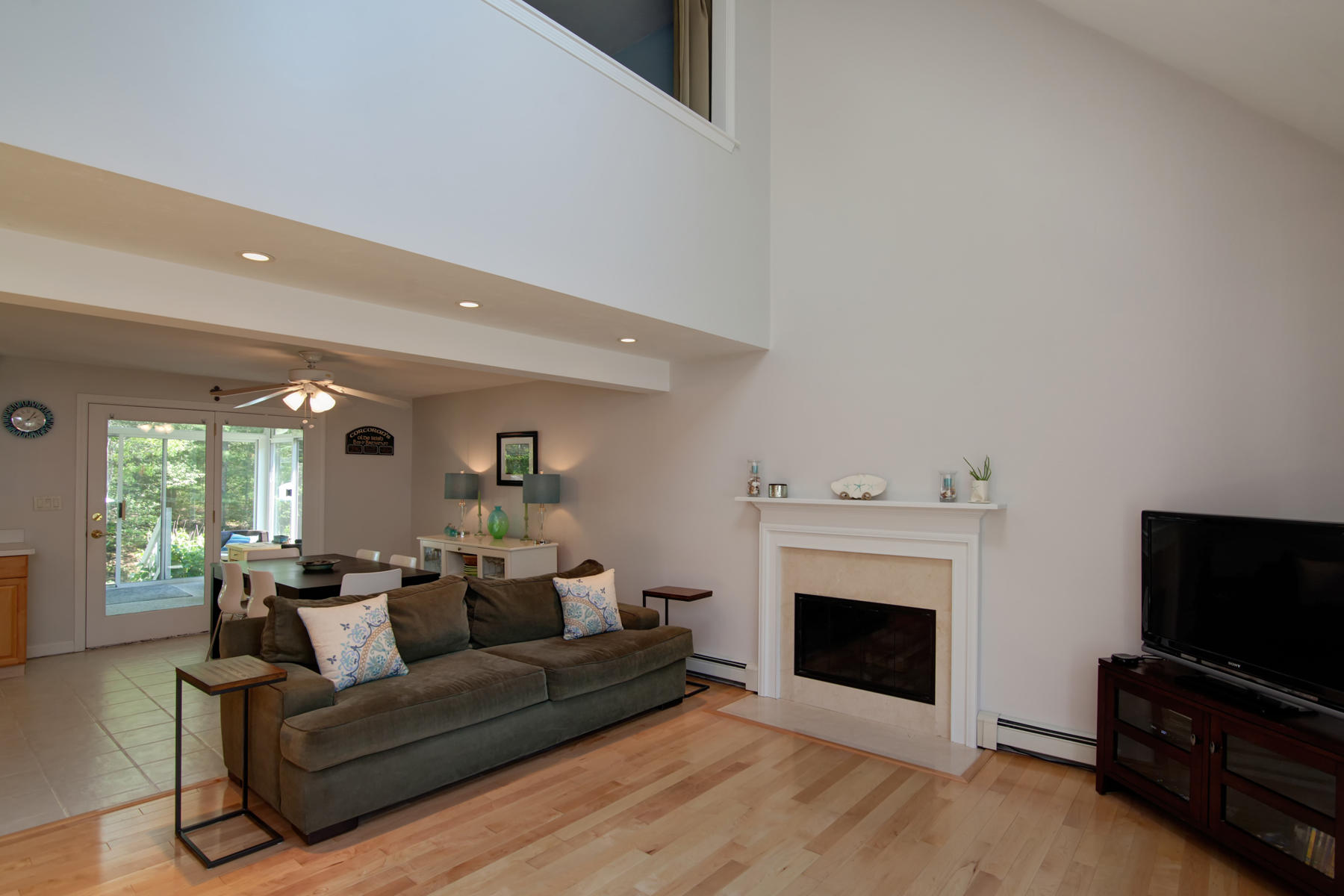 29 Fox Hill Road Mashpee, MA 02649 - Photo 7 of 25 006_29FoxHill_06122017