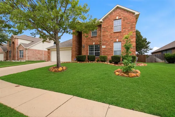 $465,000 | 4409 Meadow Knoll Lane, Mansfield, TX 76063