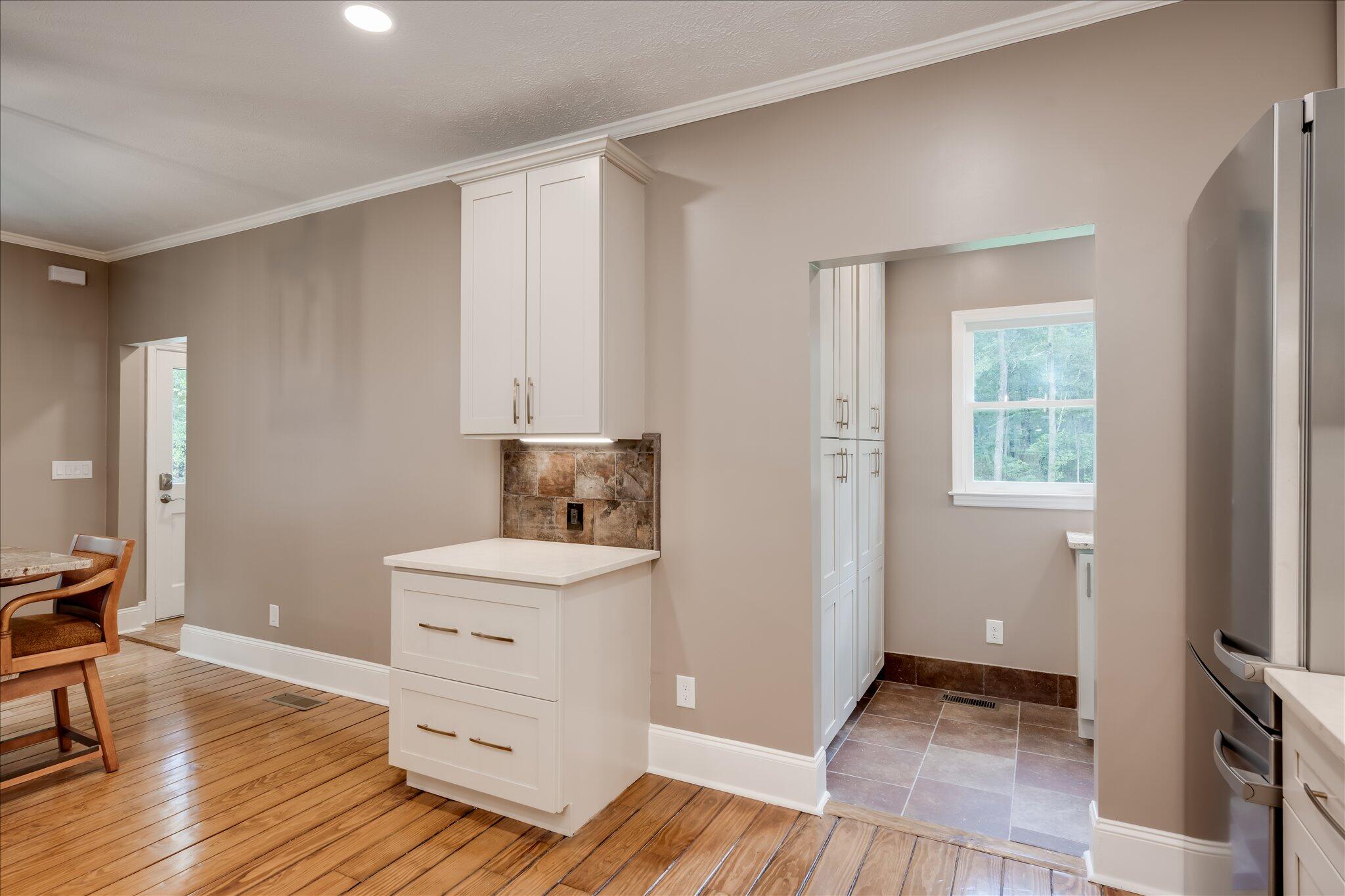 110 New Bridge Road Aiken, SC 29801 - Photo 16 of 62 1600 square foot main residence built in 1995 and fully updated in 2023.