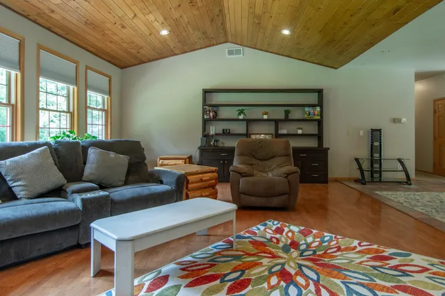 $639,900 | 6740 St Mathias Road Southwest, Brainerd, MN 56401