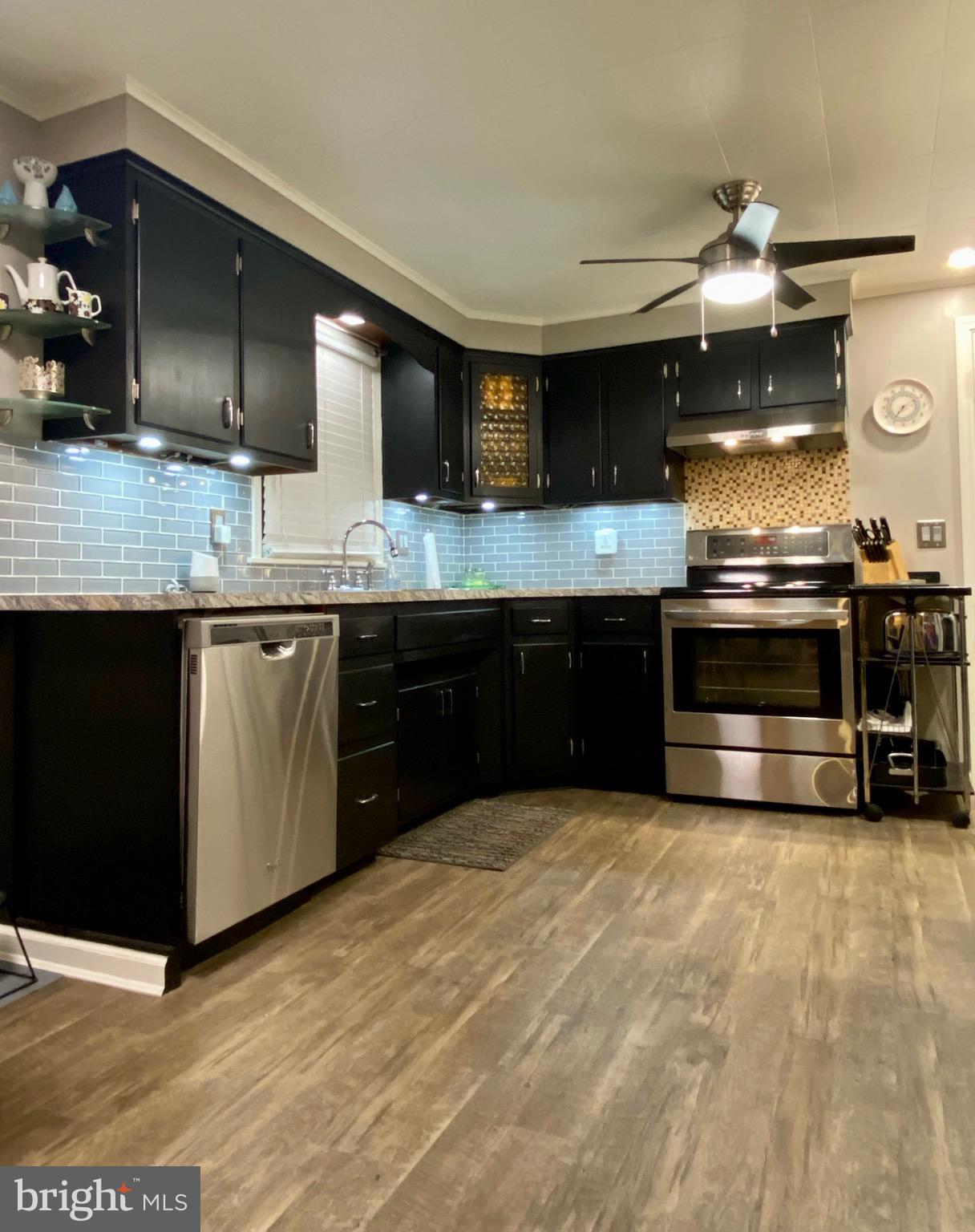 207 Filbert Street Hanover, PA 17331 - Photo 8 of 16 Gallery Image 8