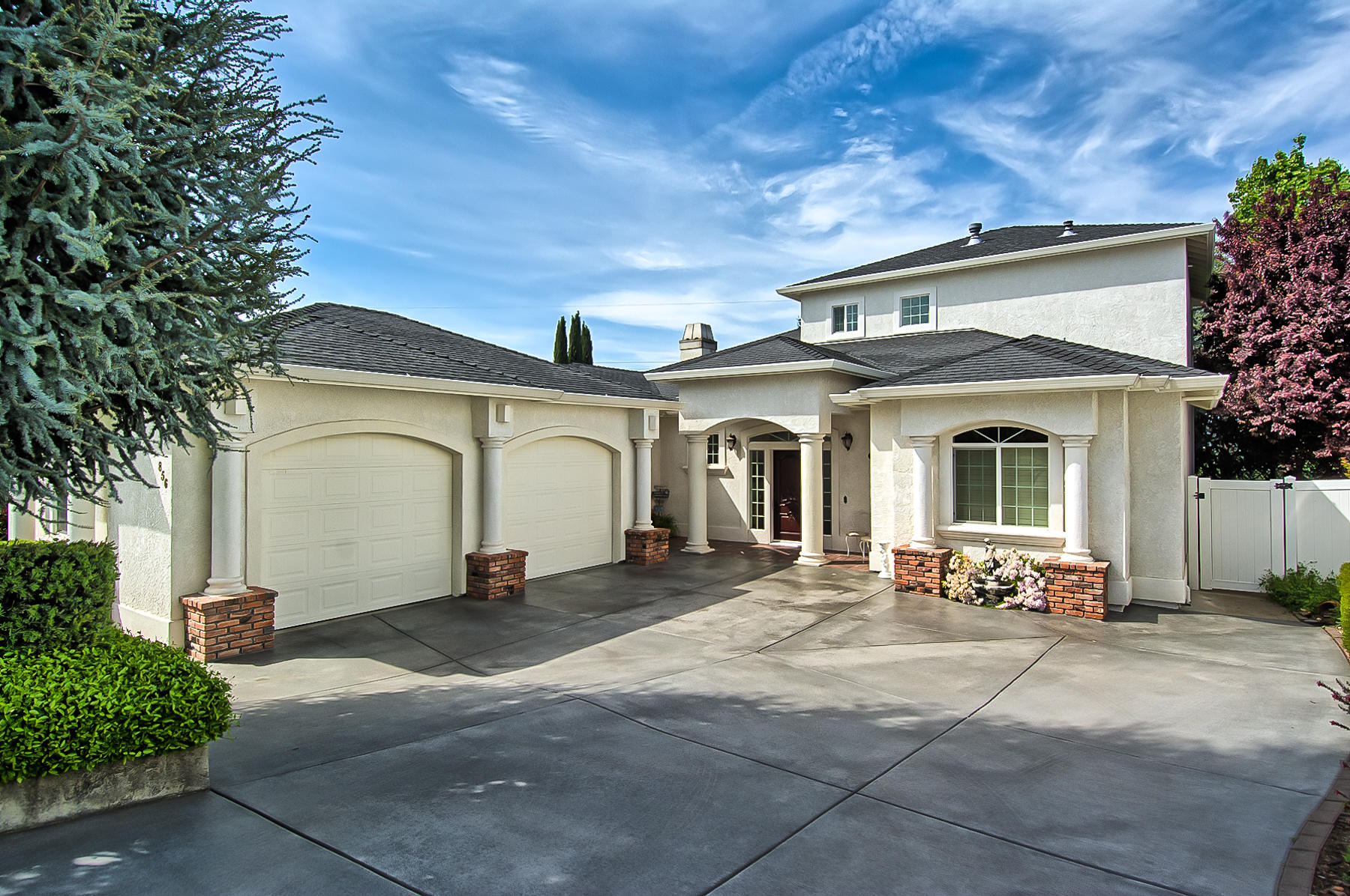 856 River Bend Road Redding, CA 96003 - Photo 1 of 45 river bend-100