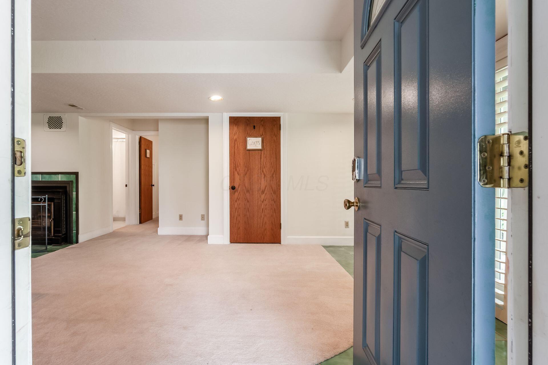 17041 Tulloss Road Mount Vernon, OH 43050 - Photo 8 of 113