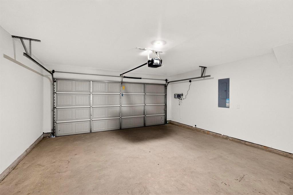 406 Regiment Road Sherman, TX 75090 - Photo 27 of 40 a view of a garage