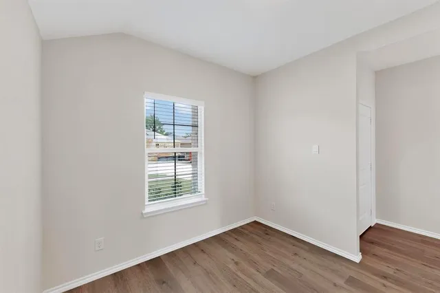 $1,675 | 406 Regiment Road, Sherman, TX 75090