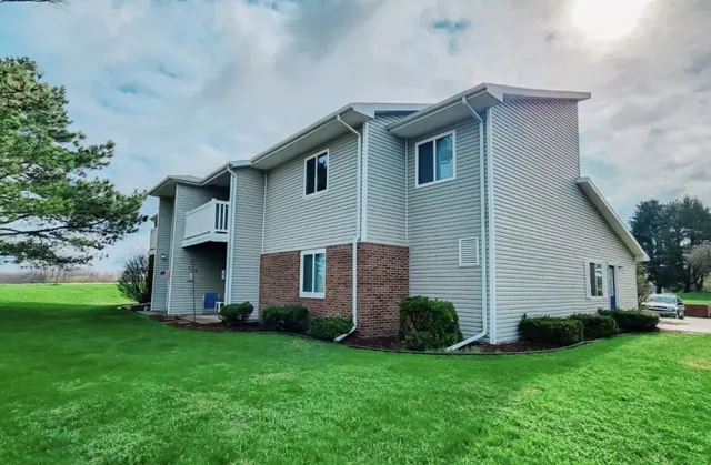 $751 | 405 Mayville Road, Mayville, MI 48744