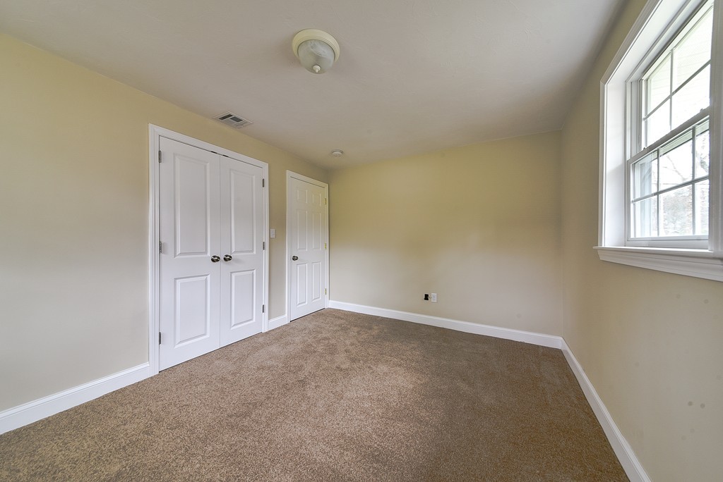 17 Carver Road Framingham, MA 01701 - Photo 21 of 29 Gallery Image 21
