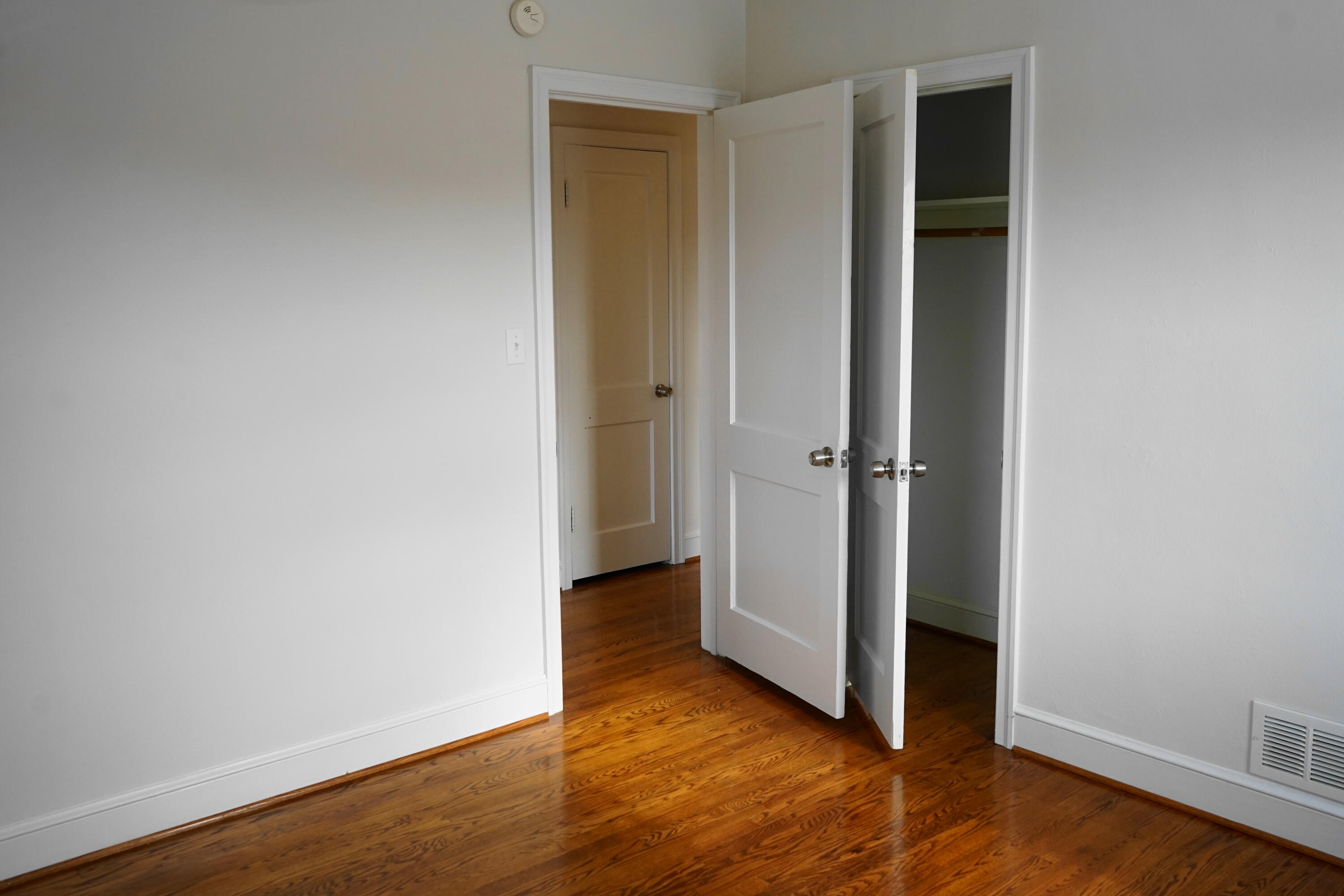 723 Dexter Road Roanoke, VA 24019 - Photo 17 of 33 BR #2, View toward Hallway