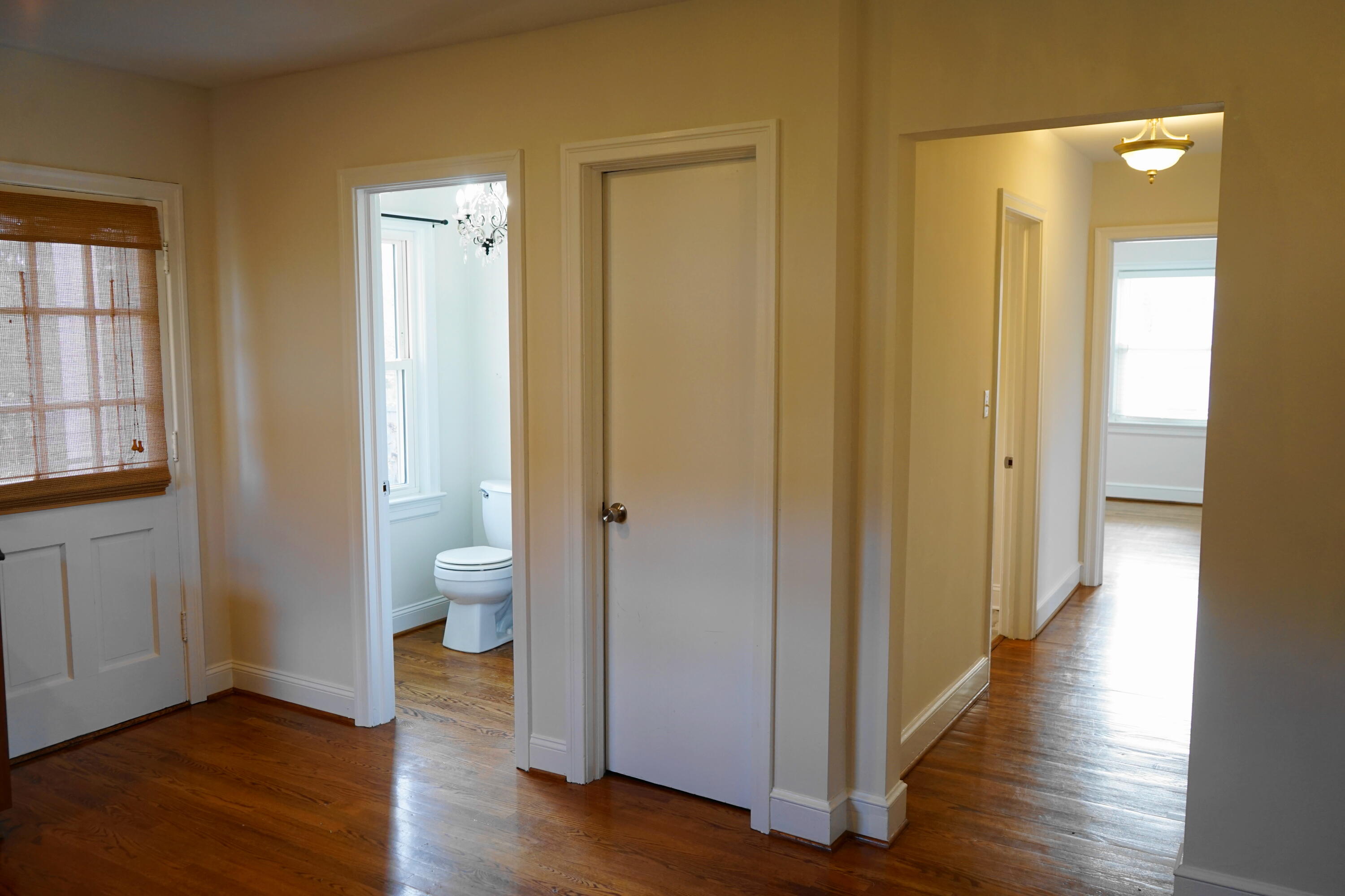 723 Dexter Road Roanoke, VA 24019 - Photo 10 of 33 Half Bath & Pantry off Kitchen