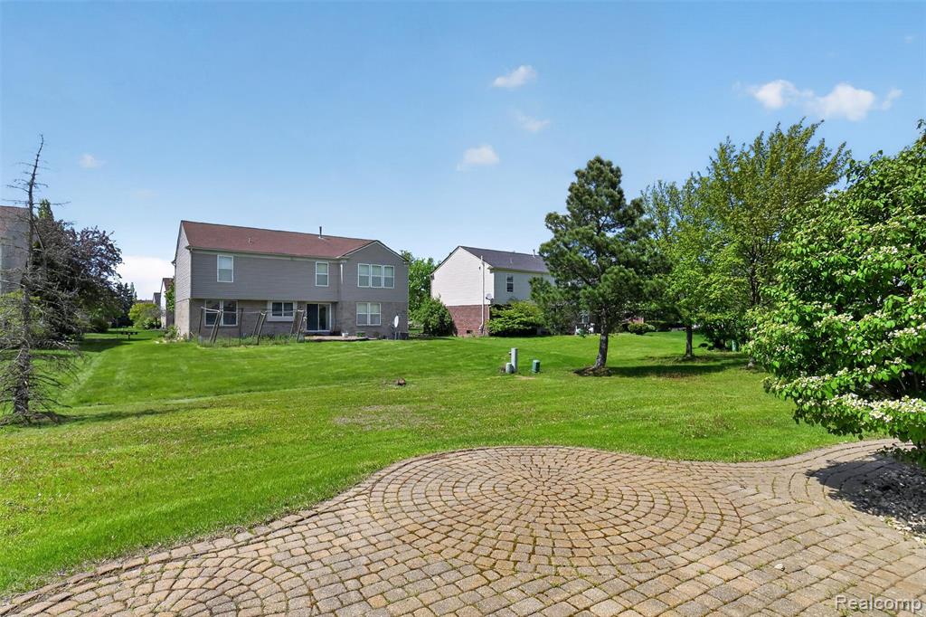 4642 Pond Run Canton, MI 48188 - Photo 49 of 49