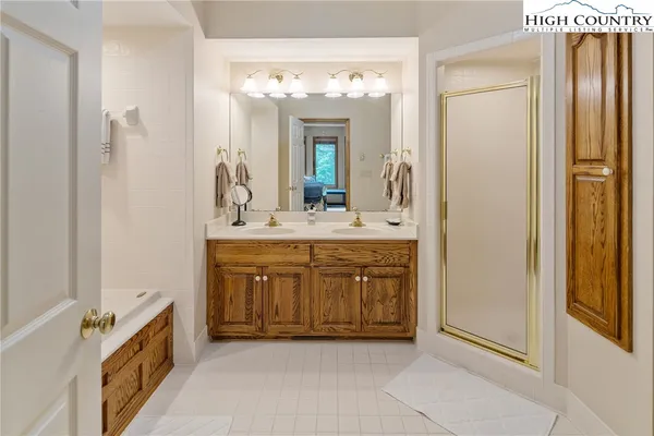 $799,000 | 491 Waterside Drive, Unit 1, Blowing Rock, NC 28605
