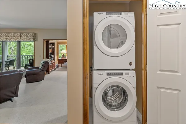 $799,000 | 491 Waterside Drive, Unit 1, Blowing Rock, NC 28605