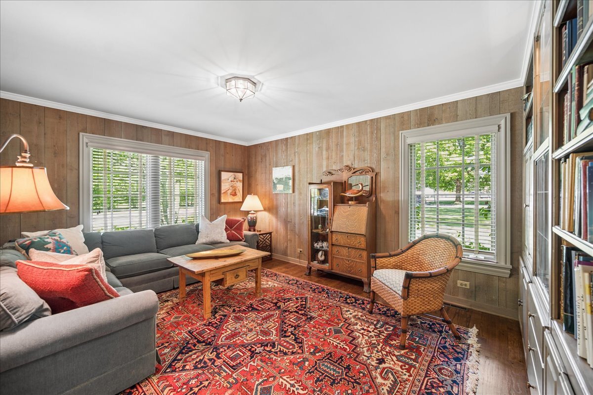 253 Summerfield Road Northbrook, IL 60062 - Photo 23 of 46 a living room with furniture and a large window