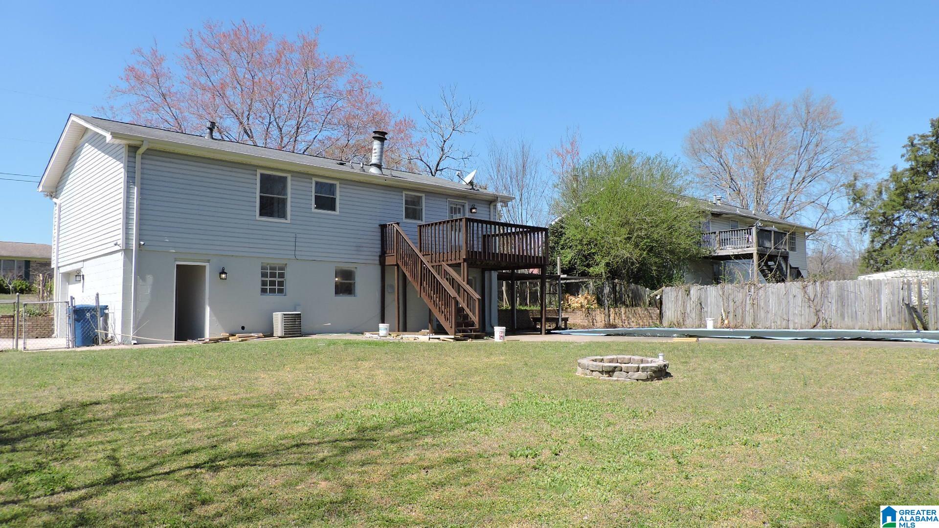 712 Cherokee Trail Warrior, AL 35180 - Photo 3 of 24